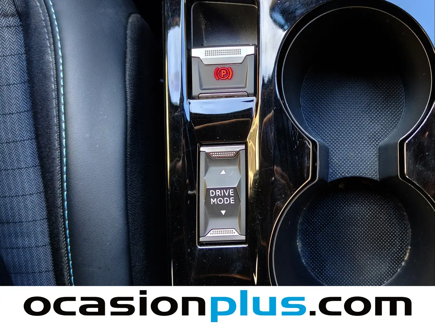 Foto Peugeot 2008 Peugeot 2008 PureTech 100 S&S Allure (100 CV)