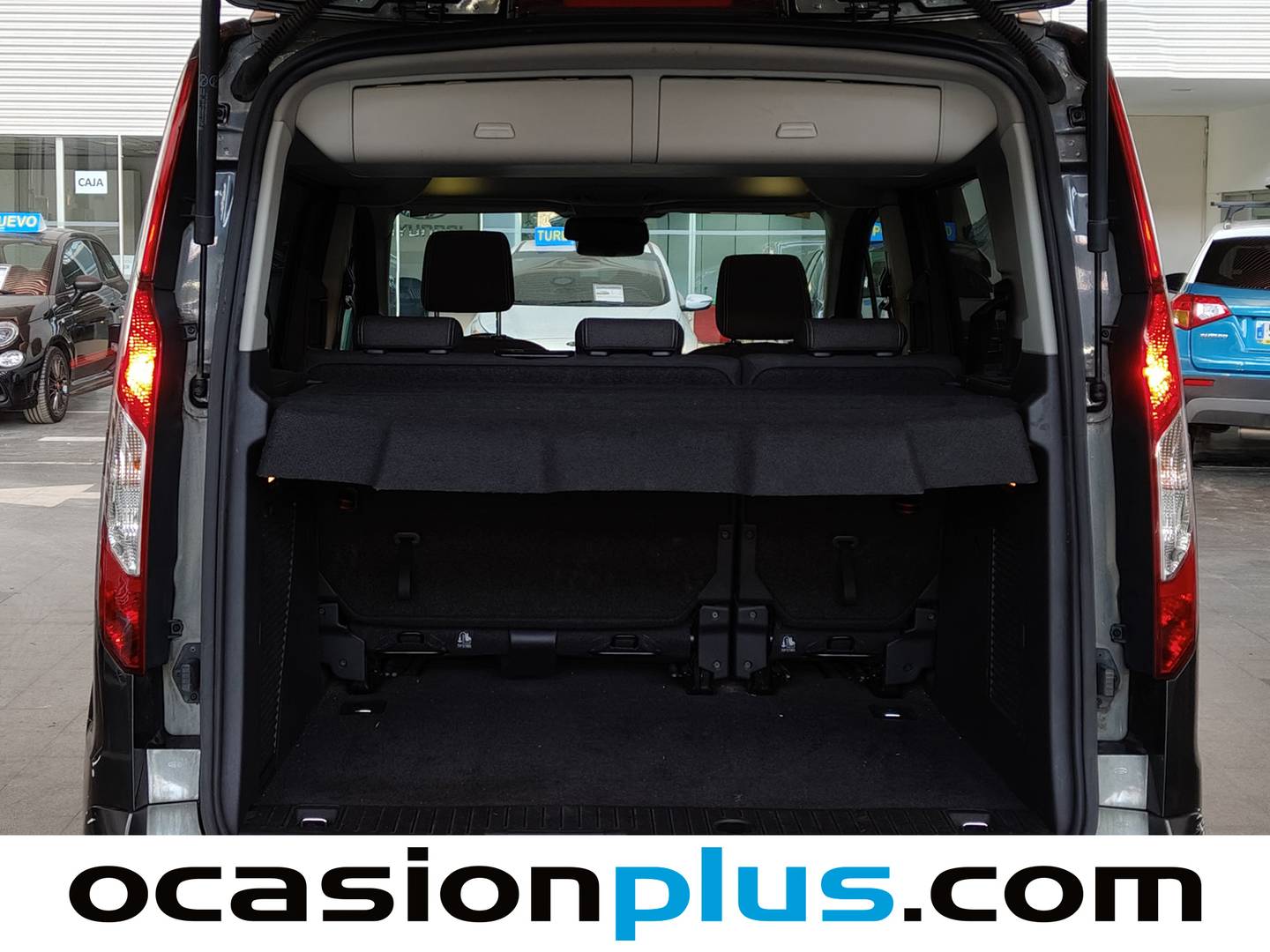Fotos maletero Ford Tourneo Connect FORD Tourneo Connect 1.5 TDCi Titanium Auto (120 CV)