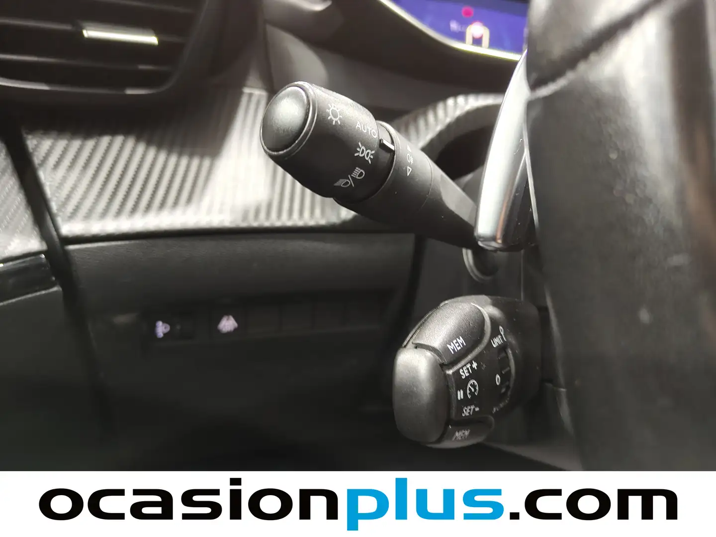 Foto Peugeot 2008 Peugeot 2008 BlueHDi 130 S&S Allure EAT8 (130 CV)