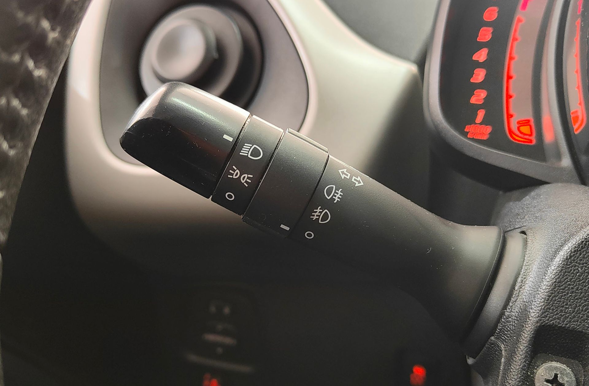 Toyota Aygo 1.0 70 x-play - foto 18