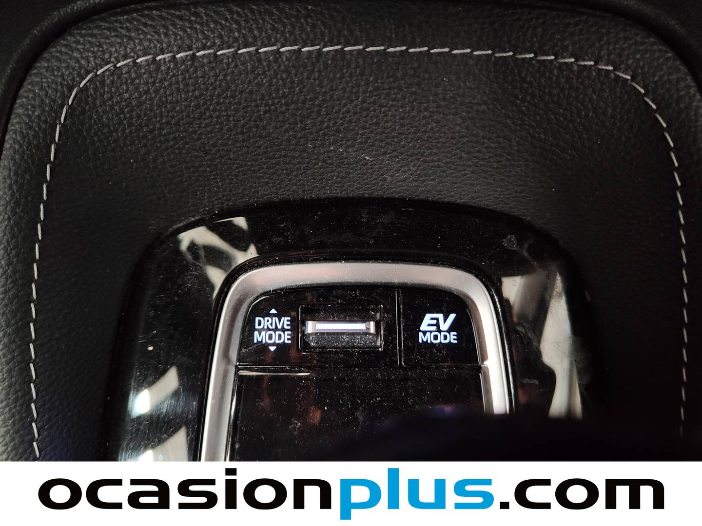 Foto Toyota Corolla Toyota Corolla Touring Sports 180H Style E-CVT (180 CV)