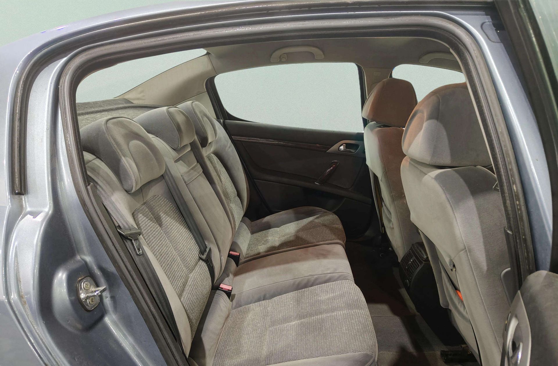 Peugeot 407 HDi 136 ST Confort Pack - foto 12