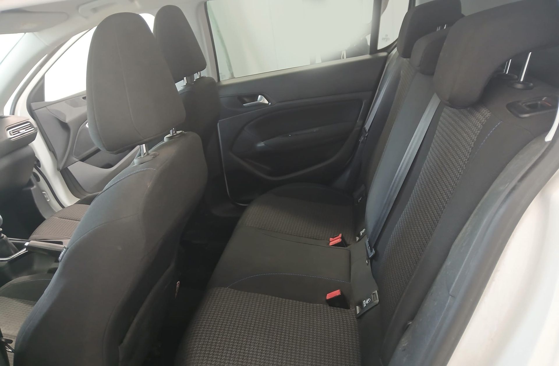 Peugeot 308 BlueHDi 130 Style - foto 10