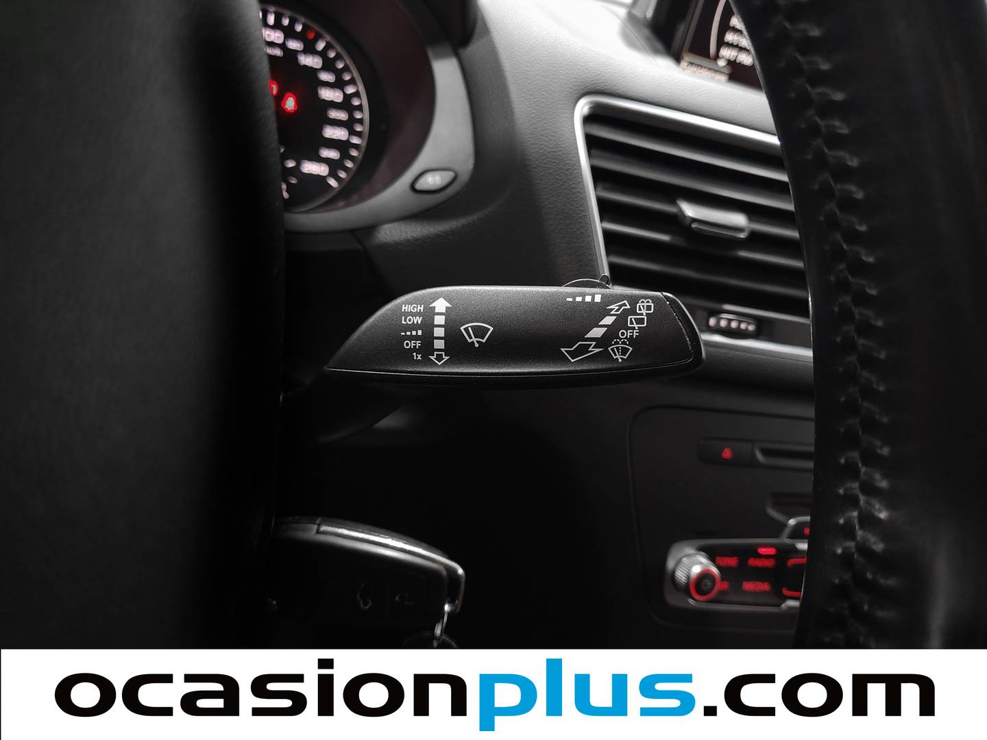 Acabados Audi Q3 Audi Q3 Ambiente 2.0 TDI (140 CV)