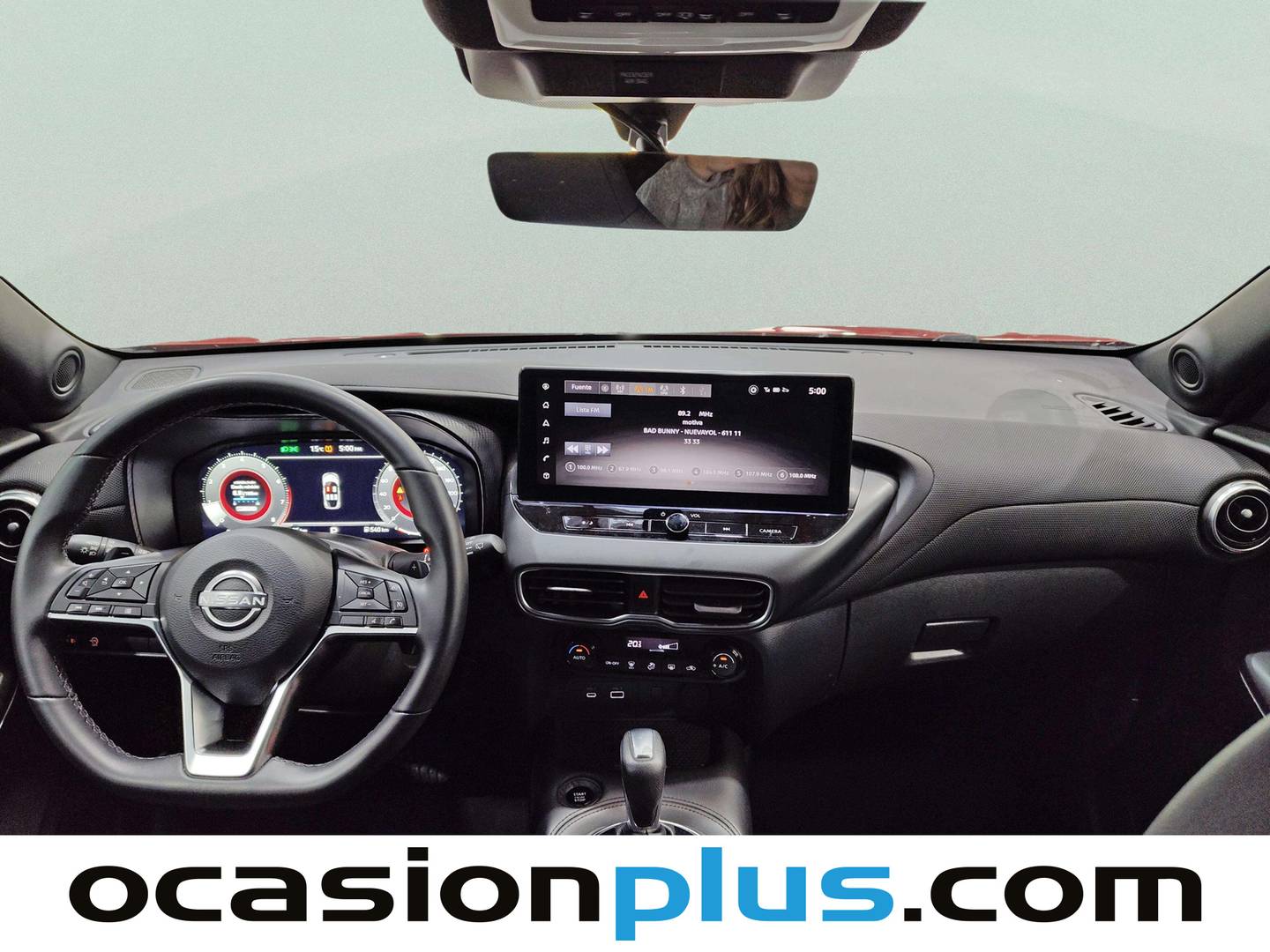 Foto Nissan JUKE Nissan Juke DIG-T N-Connecta 4x2 DCT (114 CV)