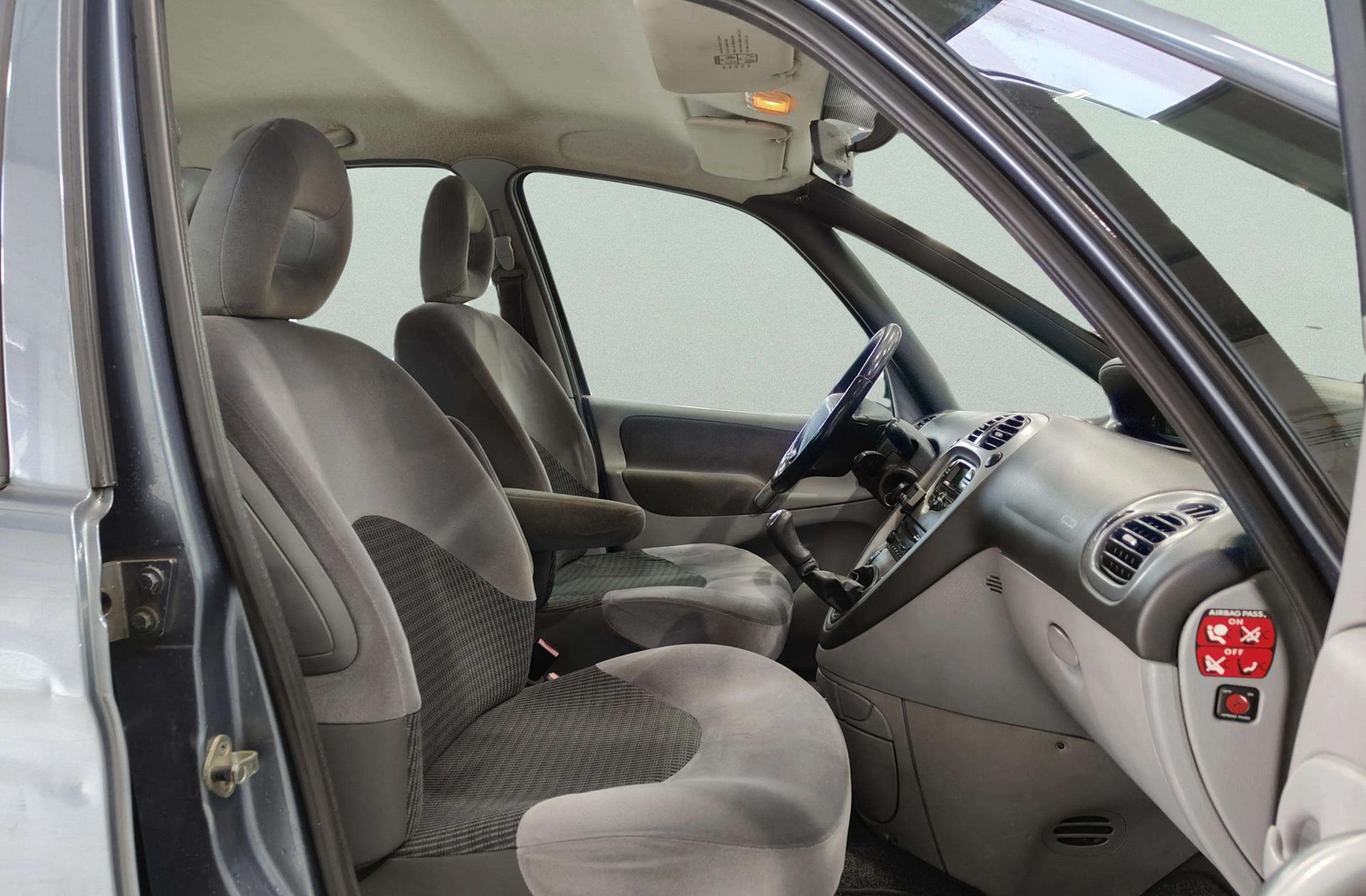 Citroën Xsara Picasso 1.6 HDi SX - foto 14