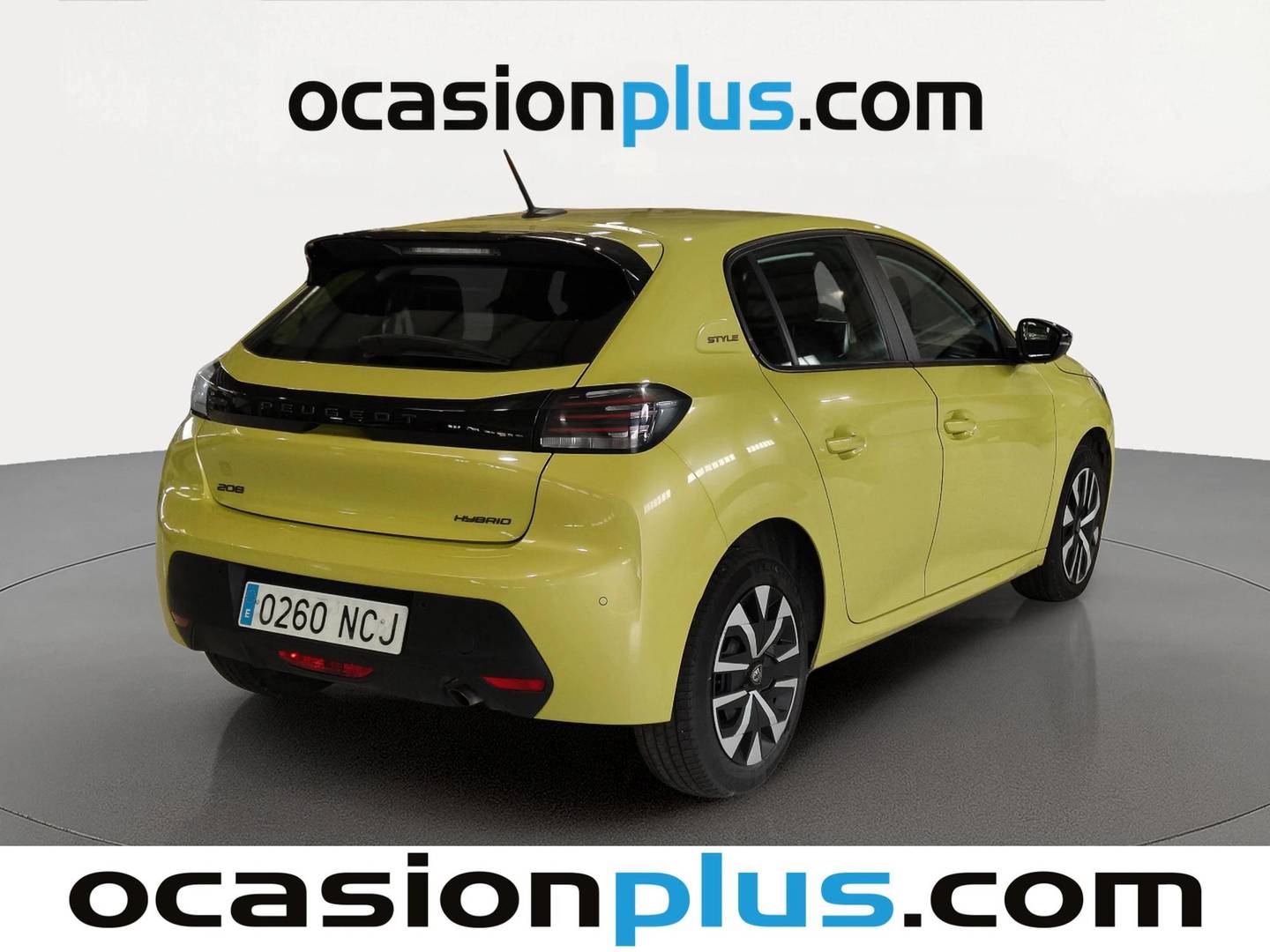 Foto trasera Peugeot 208 Peugeot 208 Style Hybrid 110 eDCS6 (110 CV) derecha