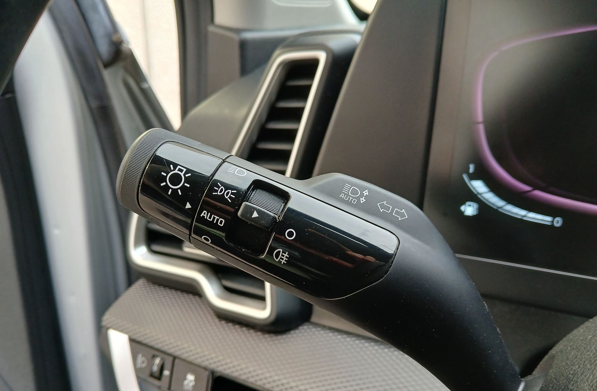 Kia Sportage 1.6 T-GDi Concept 4x2 - foto 25