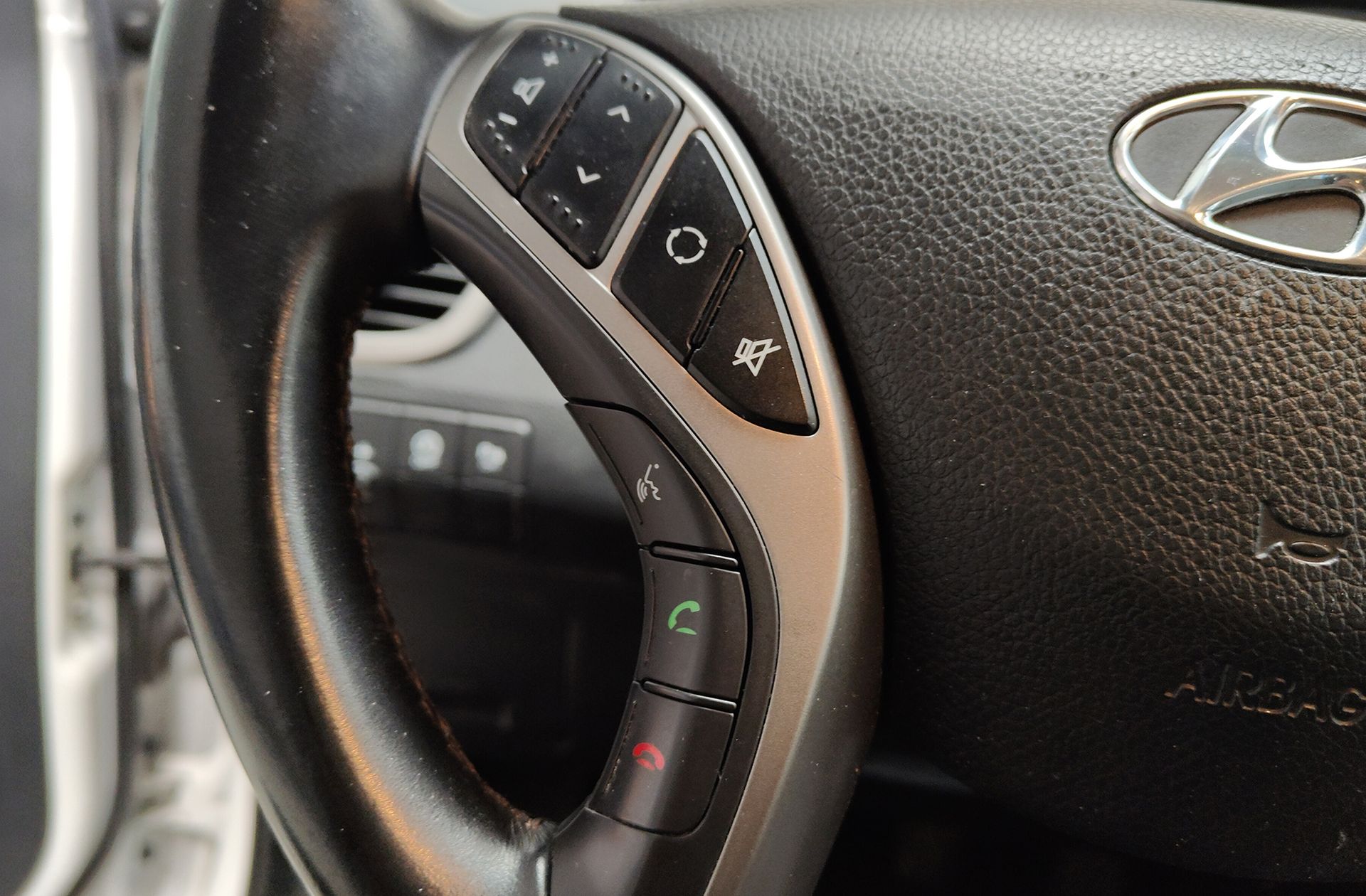 Hyundai i30 1.6 GDi BlueDrive Tecno - foto 22