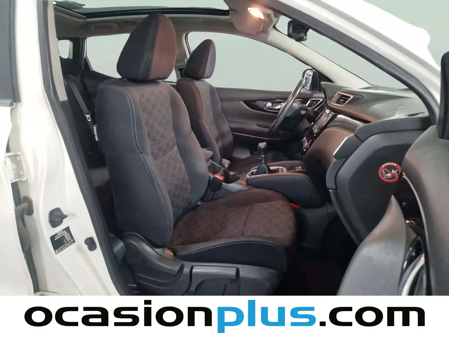 Foto Nissan QASHQAI Nissan Qashqai DIG-T 115 N-Connecta 4x2 (115 CV)