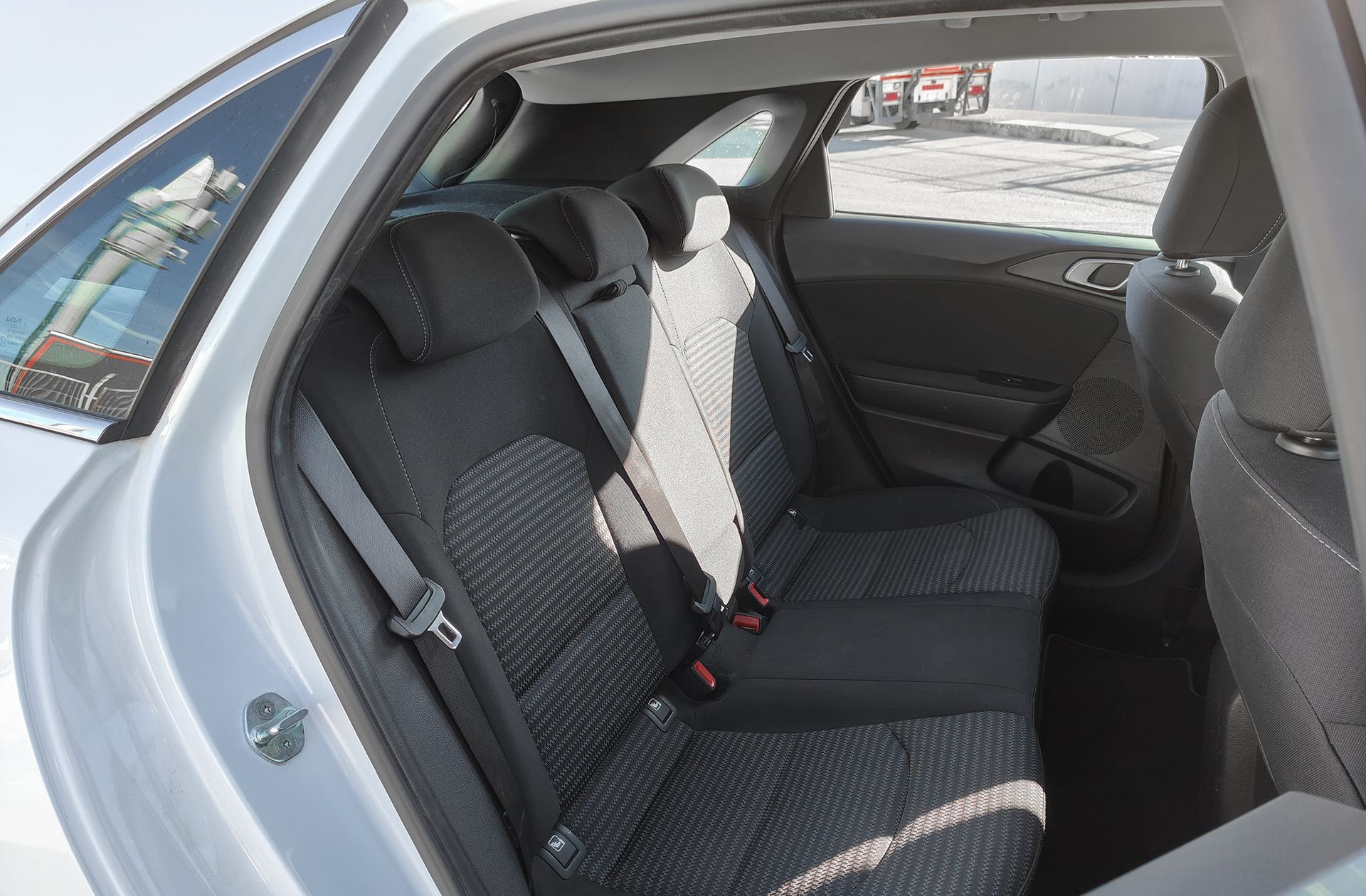 Kia Ceed 1.0 T-GDi Drive - foto 17