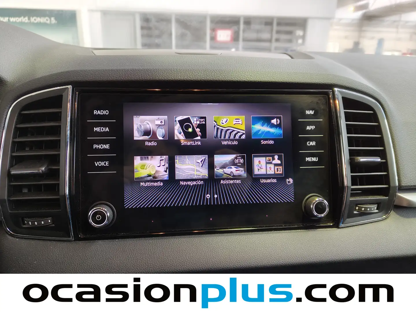 Foto Skoda Karoq Skoda Karoq 2.0 TDI Selection (115 CV)