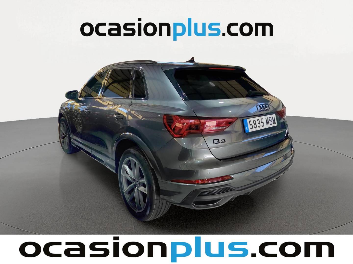 Foto delantera Audi Q3 Audi Q3 Black line 35 TDI (150 CV) S tronic derecha