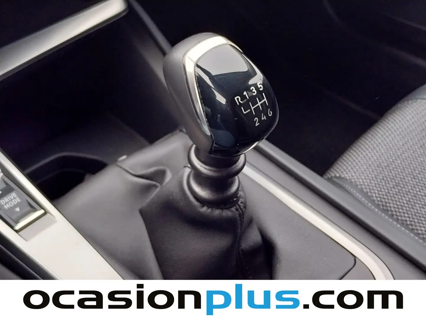 Foto Peugeot 308 Peugeot 308 SW BlueHDi 130 S&S Allure Pack (130 CV)