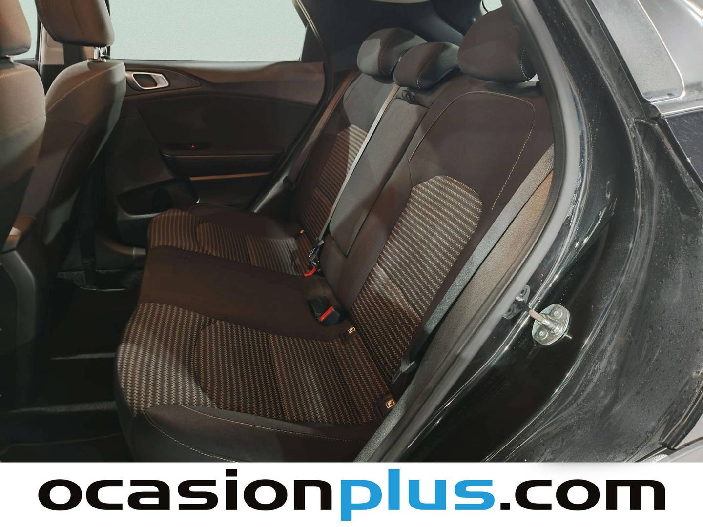 Foto asientos traseros KIA XCeed KIA XCeed 1.0 T-GDi Drive (100 CV)