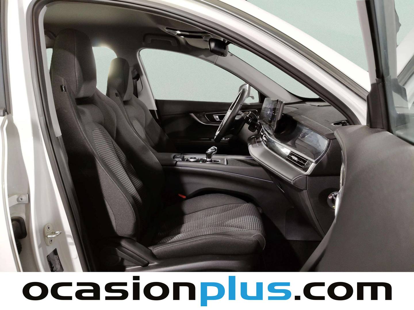EBRO S700 EBRO S700 1.6 TGDI Comfort DCT (147 CV) 2025
