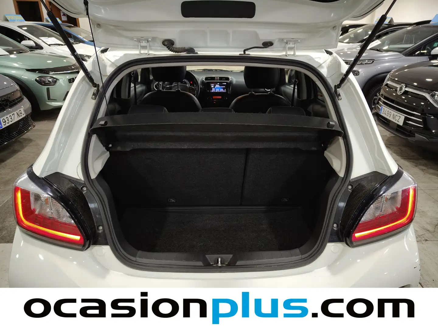 Foto Mitsubishi Space Star Mitsubishi Space Star 120 MPI Kaiteki (71 CV)