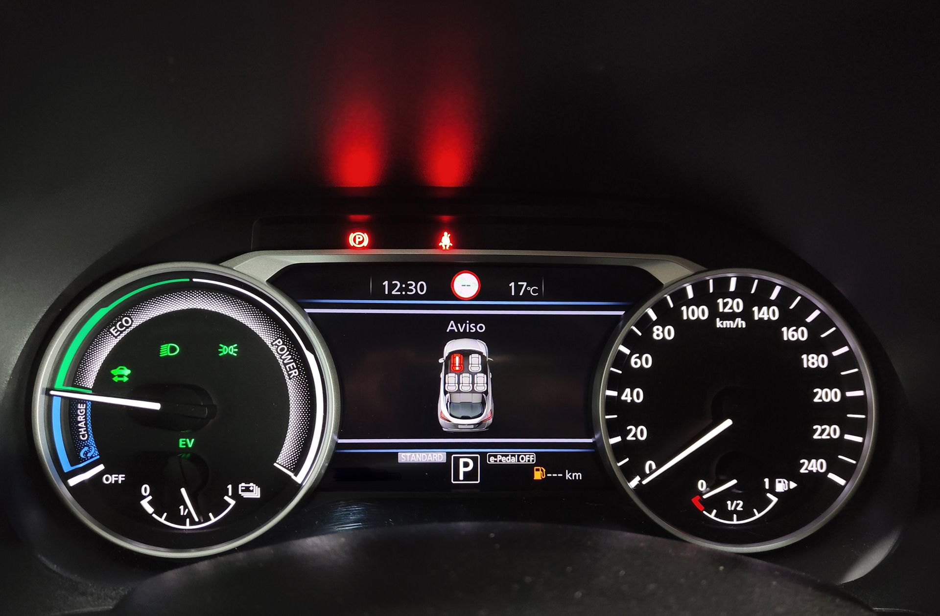 Nissan Juke 1.6 Hybrid N-Connecta - foto 22
