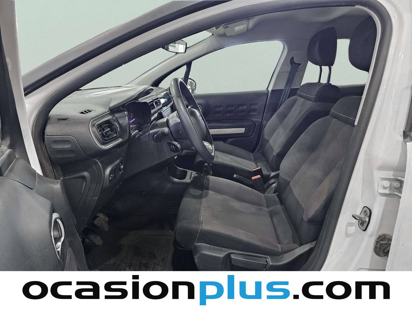 Foto asientos delanteros Citroën C3 Origin Citroën C3 Origin Plus BlueHDi (102 CV)