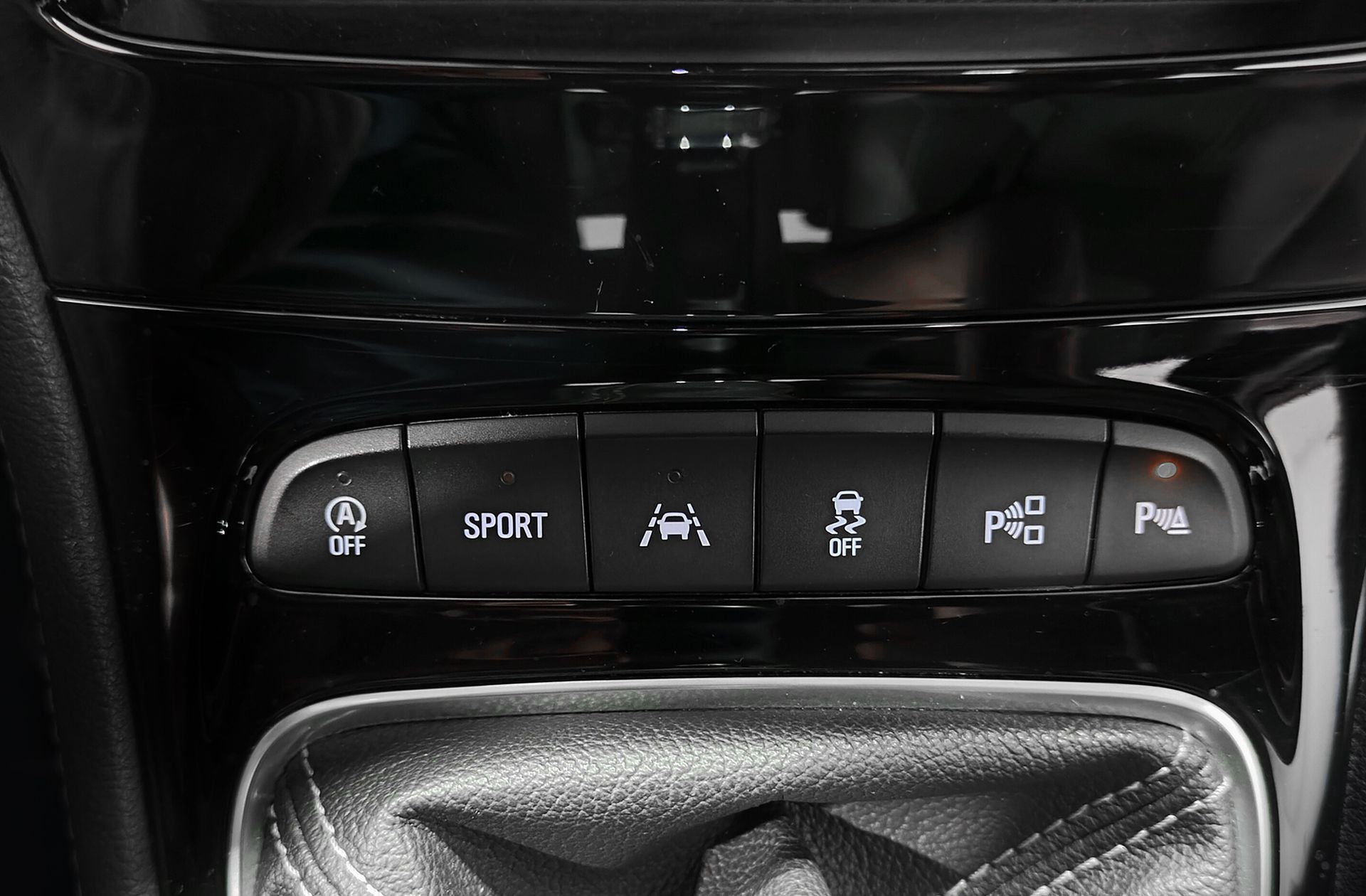 Opel Astra 1.6 CDTI GSi Line - foto 34