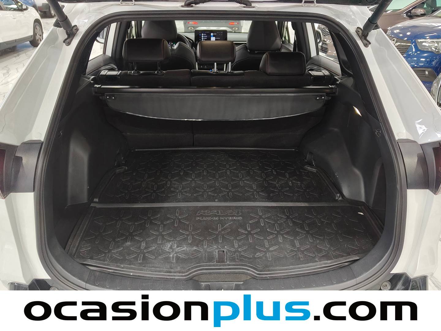 Fotos maletero Toyota Rav4 Toyota Rav4 2.5l PLUG-IN 300PH Style Plus e-CVT (306 CV)