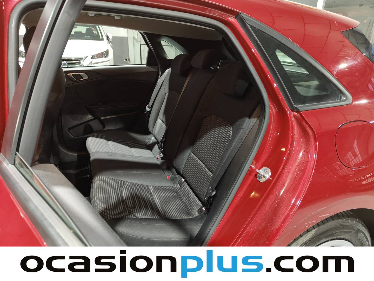 Foto KIA Ceed Kia Ceed 1.0 T-GDi Concept (120 CV)