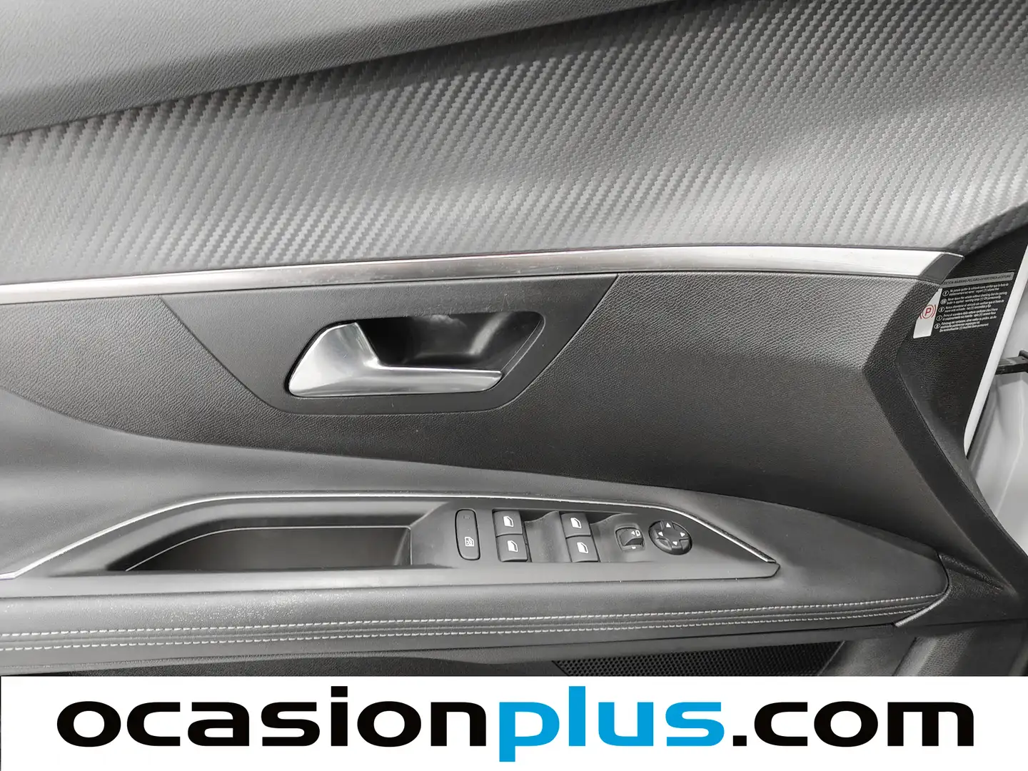 Foto Peugeot 3008 Peugeot 3008 PureTech 130 Allure EAT8  (130 CV)