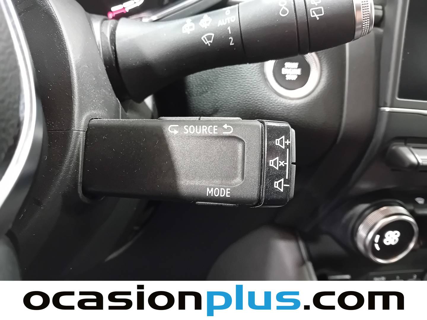 Foto Renault Captur Renault Captur TCe 140 Micro Híbrido Fast Track (140 CV)