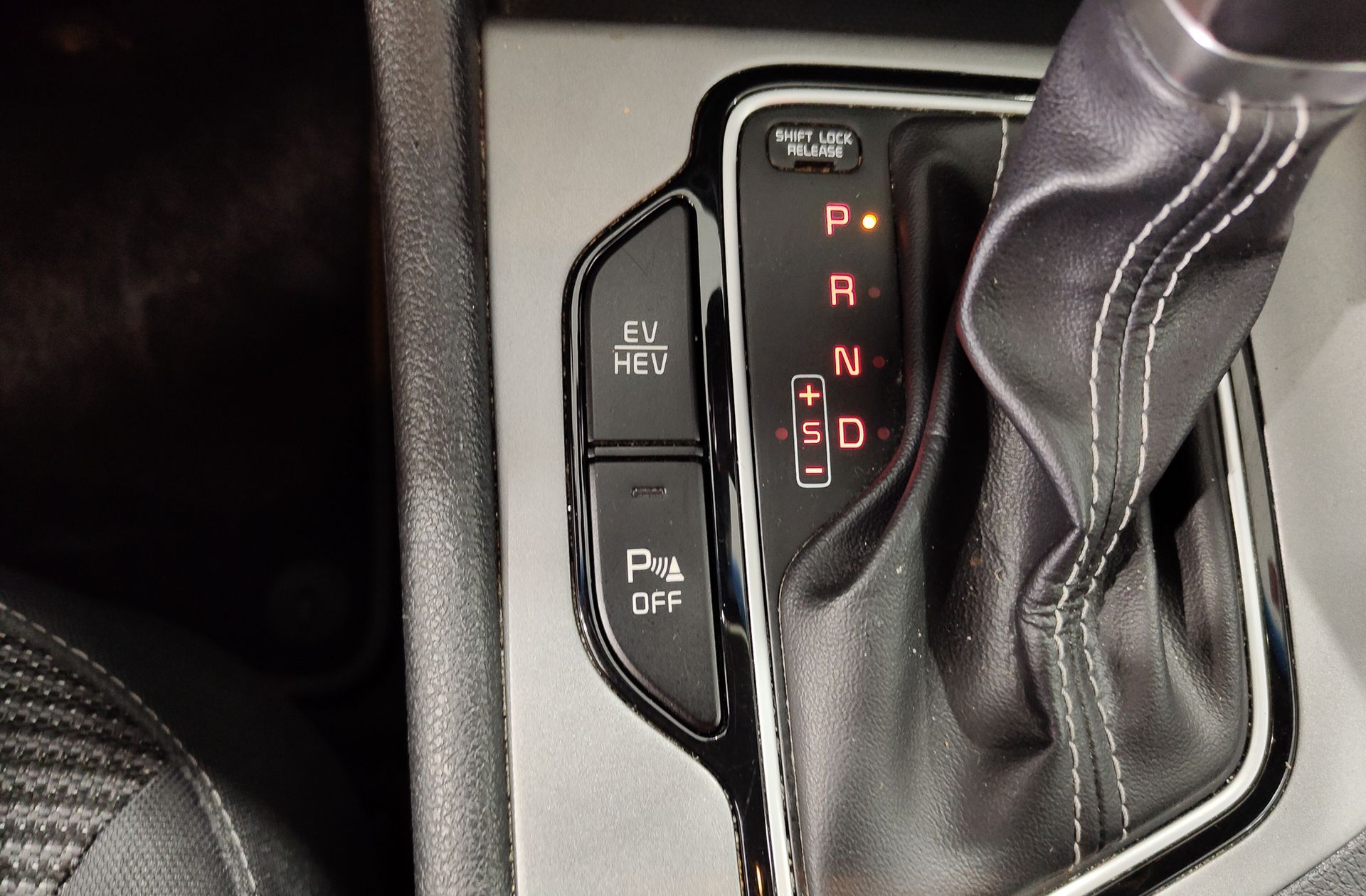 Kia Niro 1.6 GDi PHEV Híbrido Drive - foto 13
