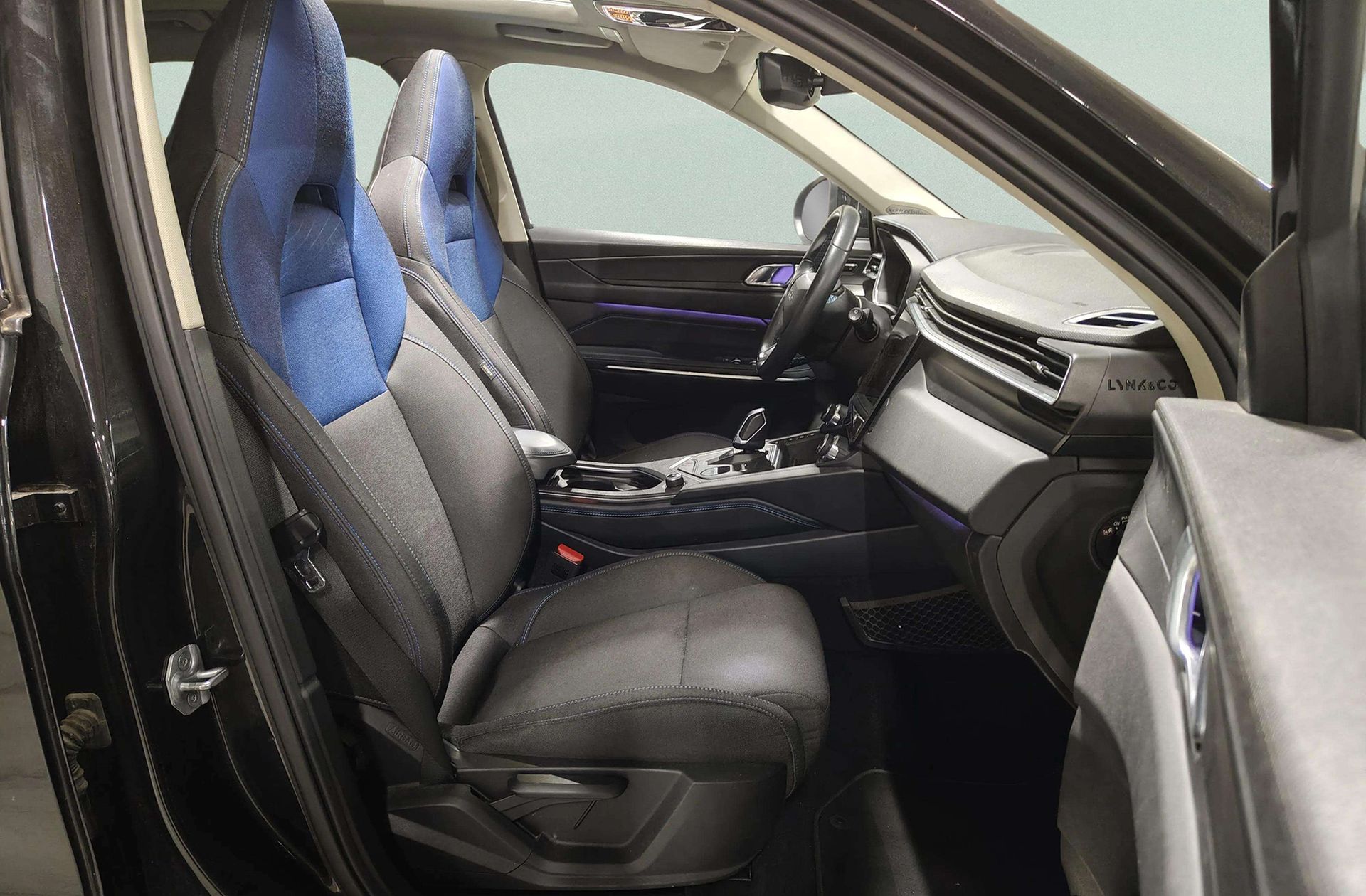 Lynk & Co 01 1.5 PHEV - foto 20