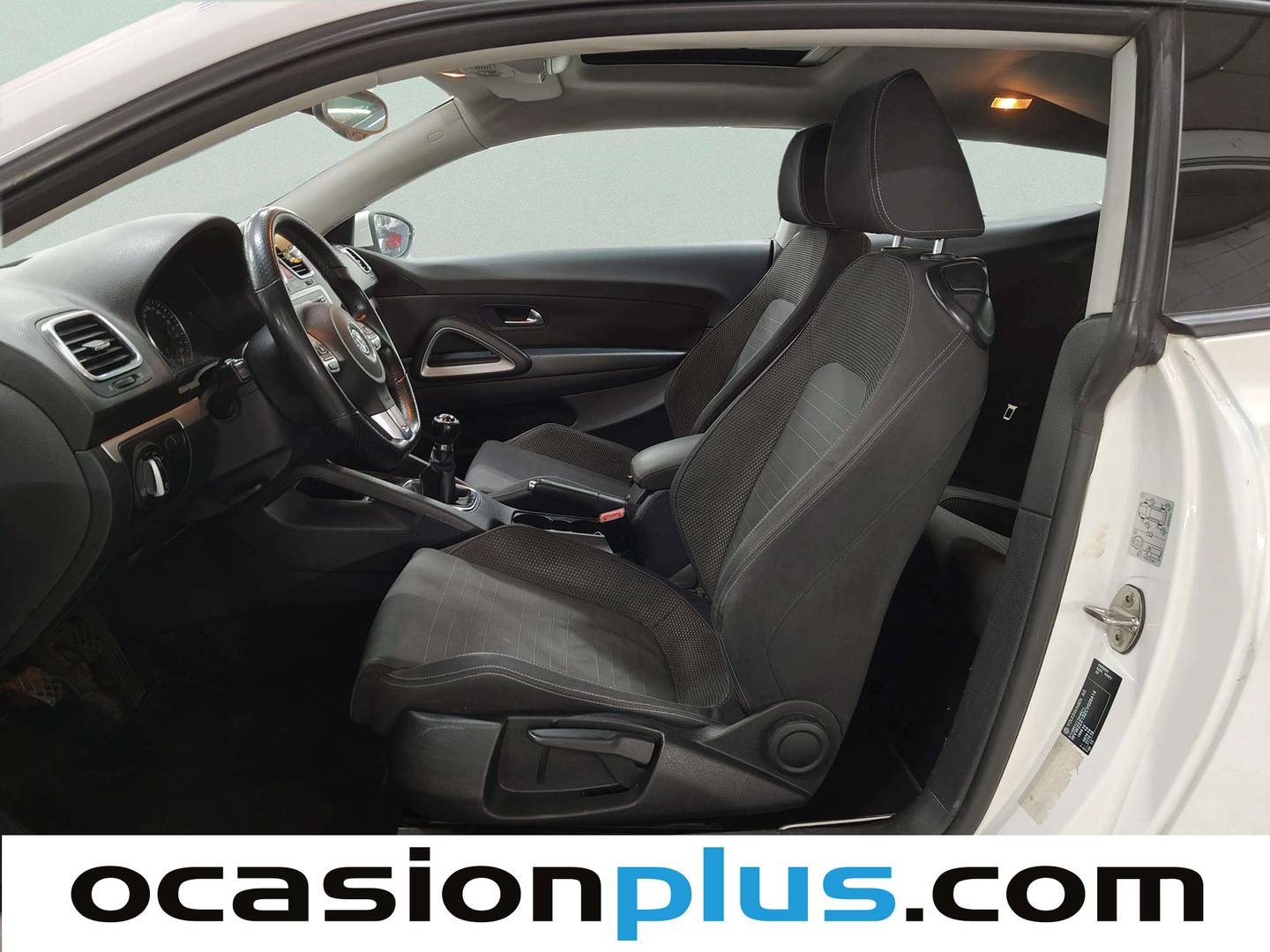 Foto asientos delanteros Volkswagen Scirocco Volkswagen Scirocco 1.4 TSI Limited Edition (122 CV)