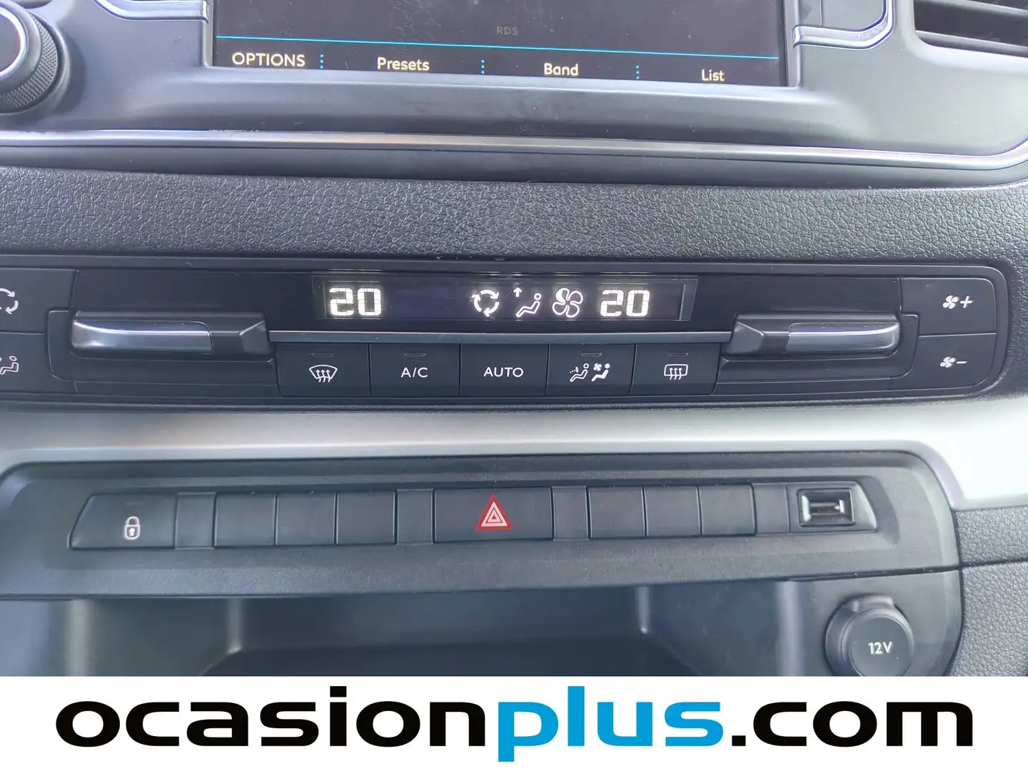 Foto Peugeot Traveller Peugeot Traveller 2.0 BlueHDi Long Business EAT8 (180 CV) 9 Plazas