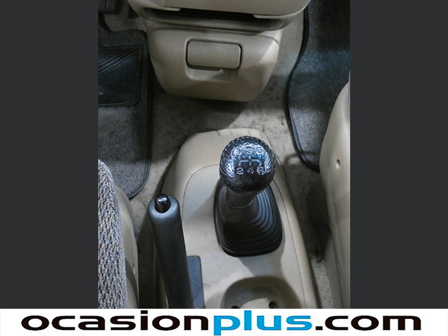 Foto Chrysler Voyager Chrysler Voyager 2.4 SE (151 CV)