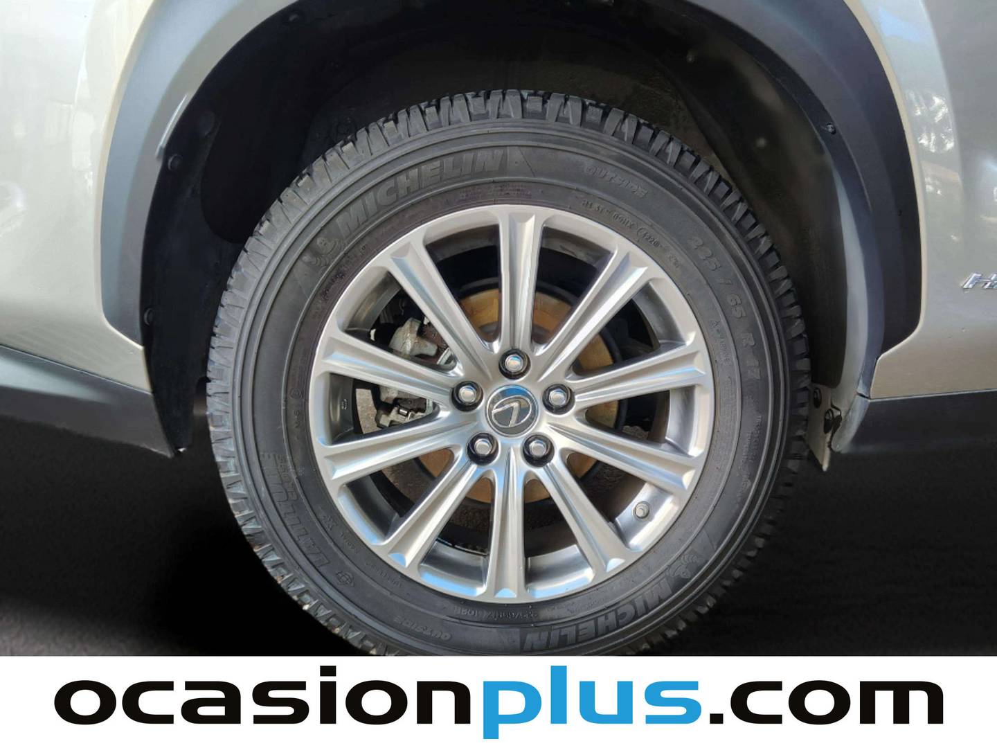 Lexus NX Lexus NX 300h Business Navigation 2WD (197 CV) híbrido