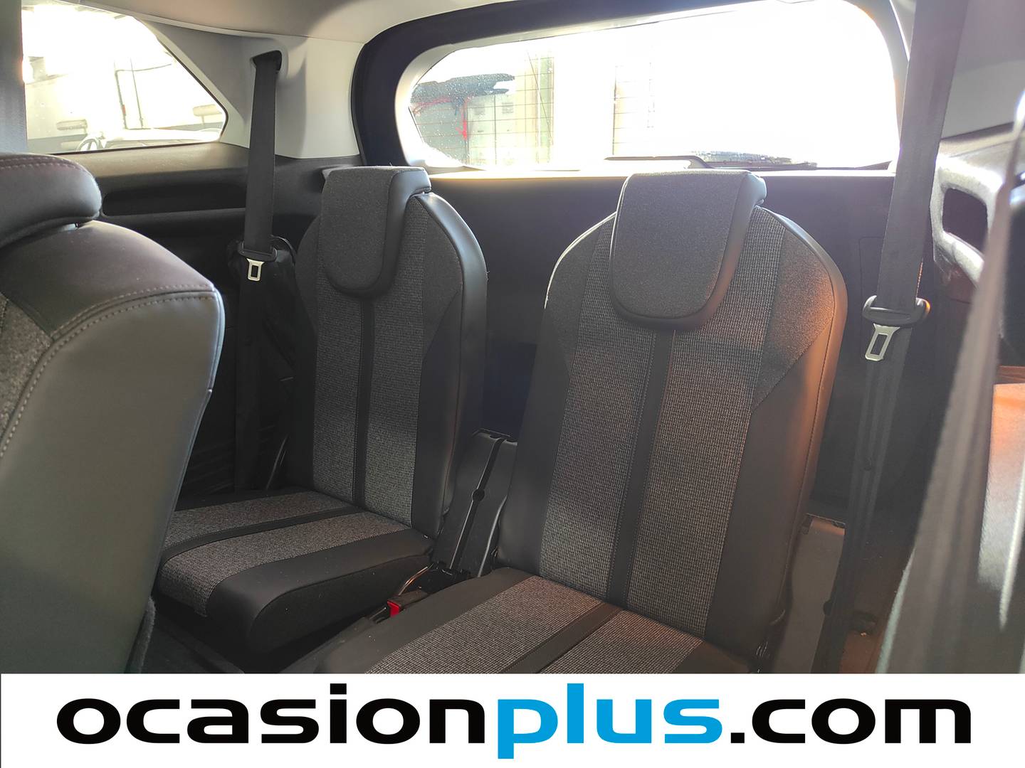 Foto Peugeot 5008 Peugeot 5008 PureTech 130 S&S Allure (130 CV) 7 Plazas