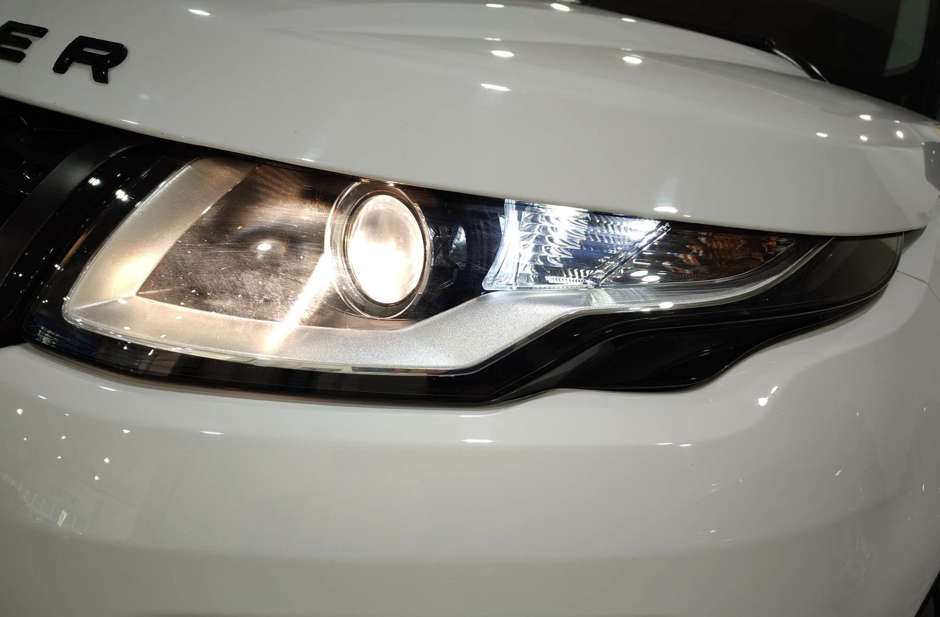 Land Rover Range Rover Evoque 2.0L eD4 Pure 4x2 - foto 15
