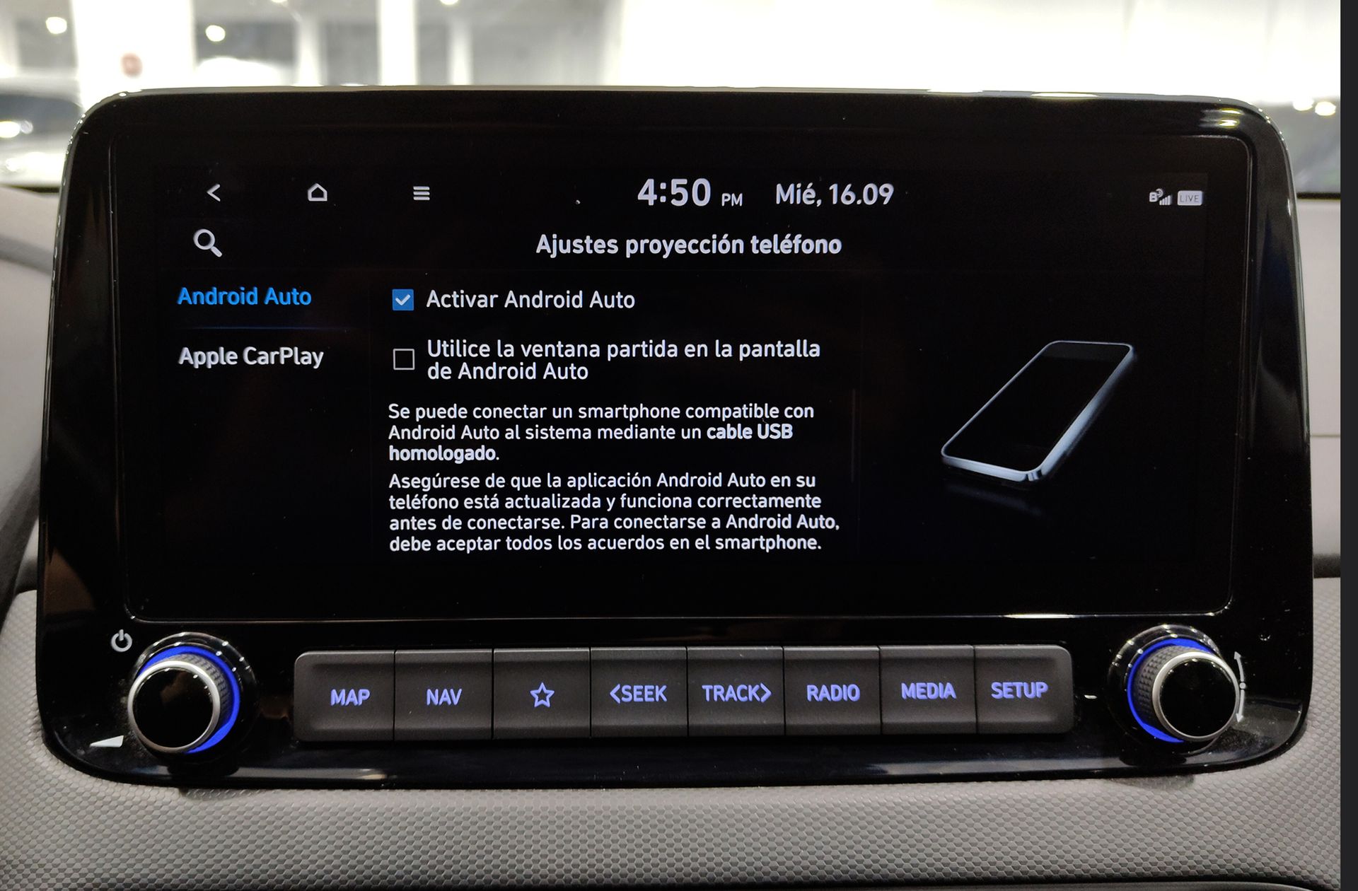 Hyundai Kona 1.6 GDI HEV Tecno 2C DCT - foto 9