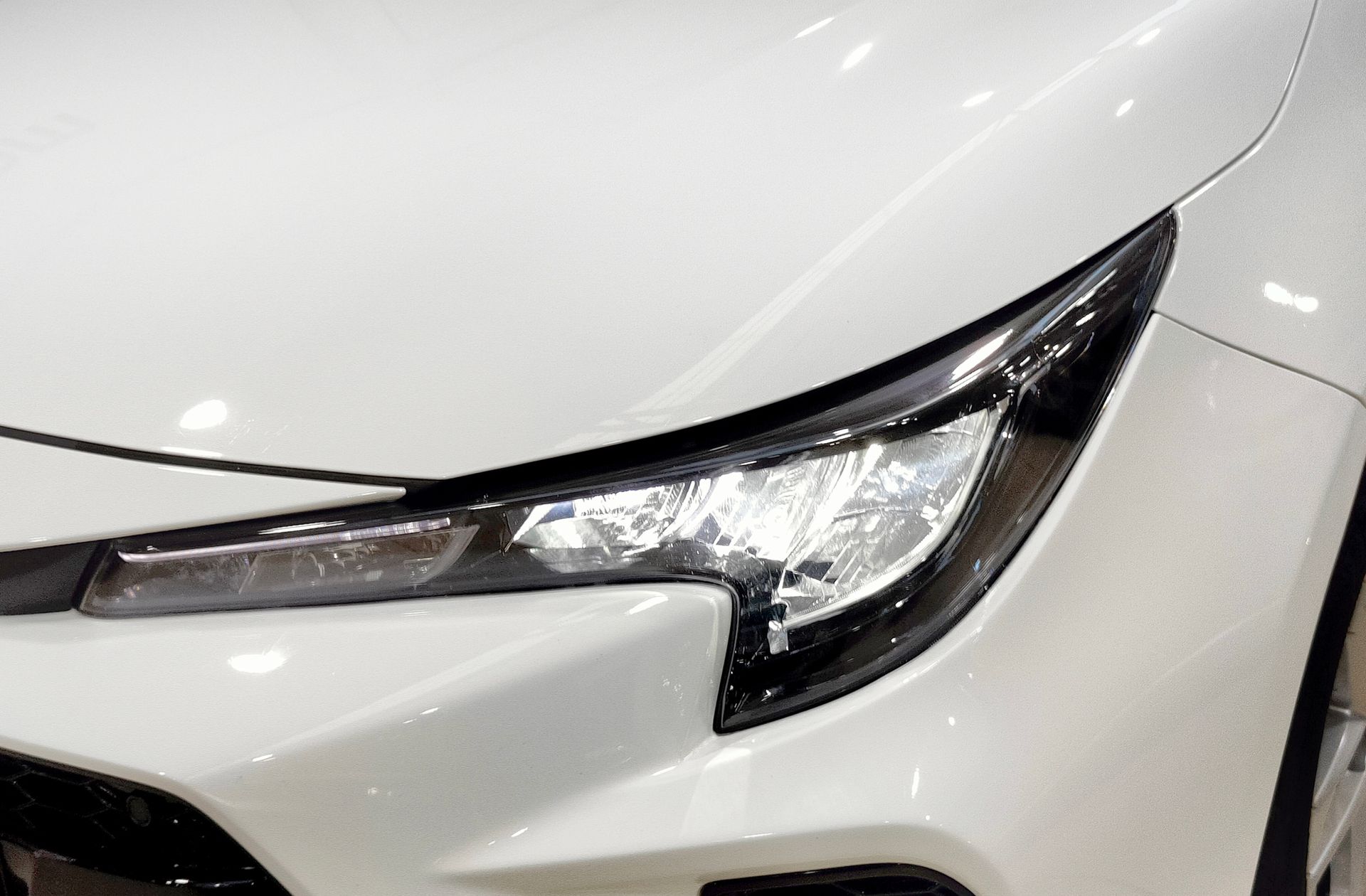 Suzuki Swace 1.8 Hybrid GLE - foto 15
