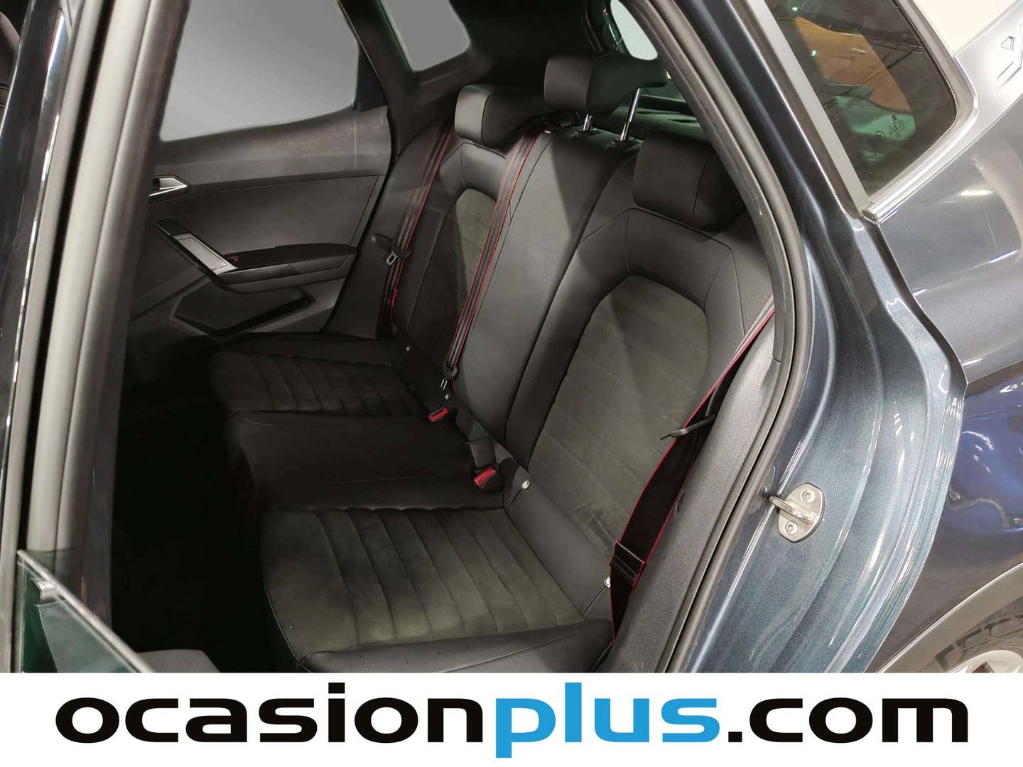 Foto Seat Arona SEAT Arona 1.5 TSI S&S FR XL DSG (150 CV)