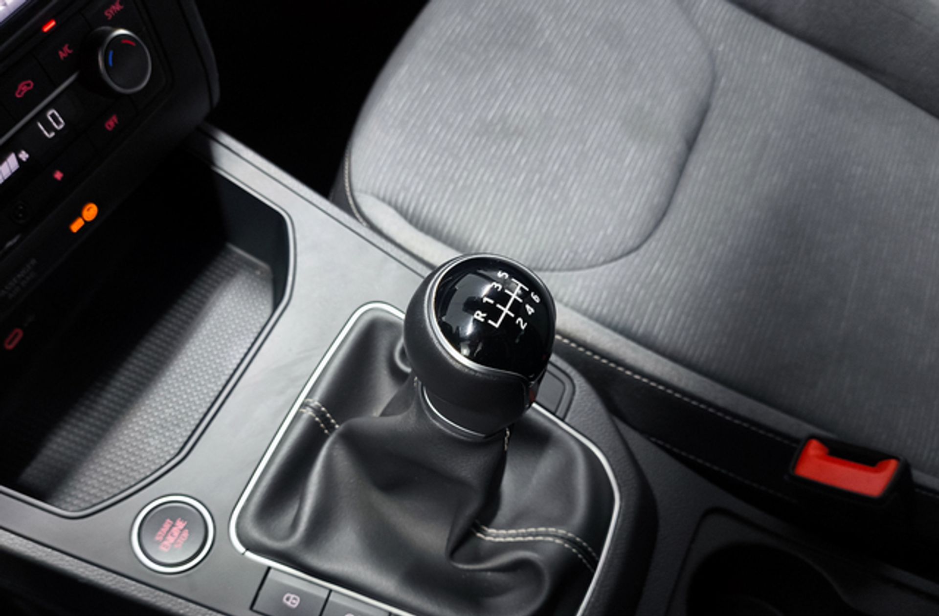 SEAT Ibiza 1.0 TSI Xcellence - foto 5