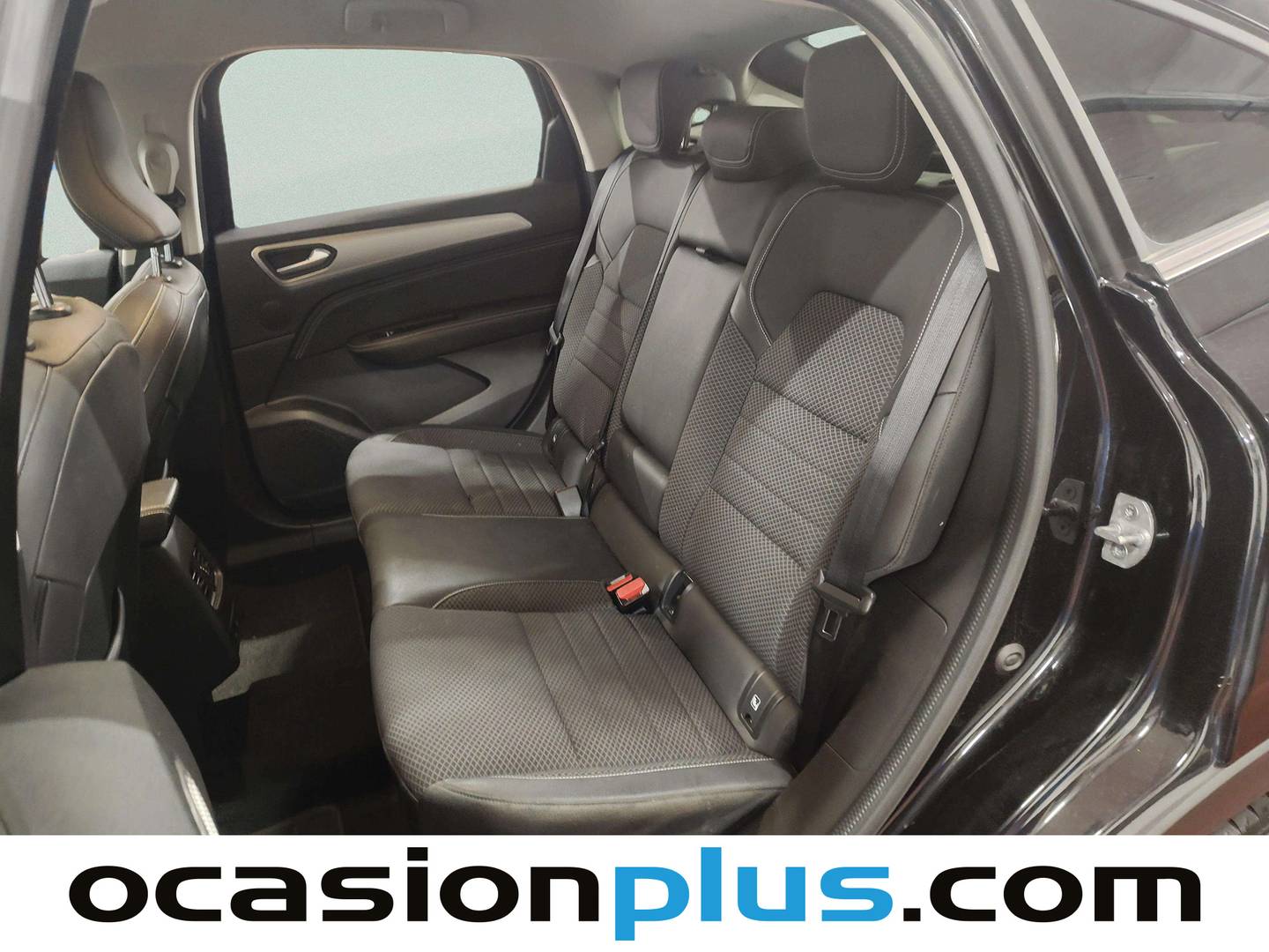 Foto asientos traseros Renault Arkana Renault Arkana Zen TCE 140 Mild Hybrid (140 CV) EDC