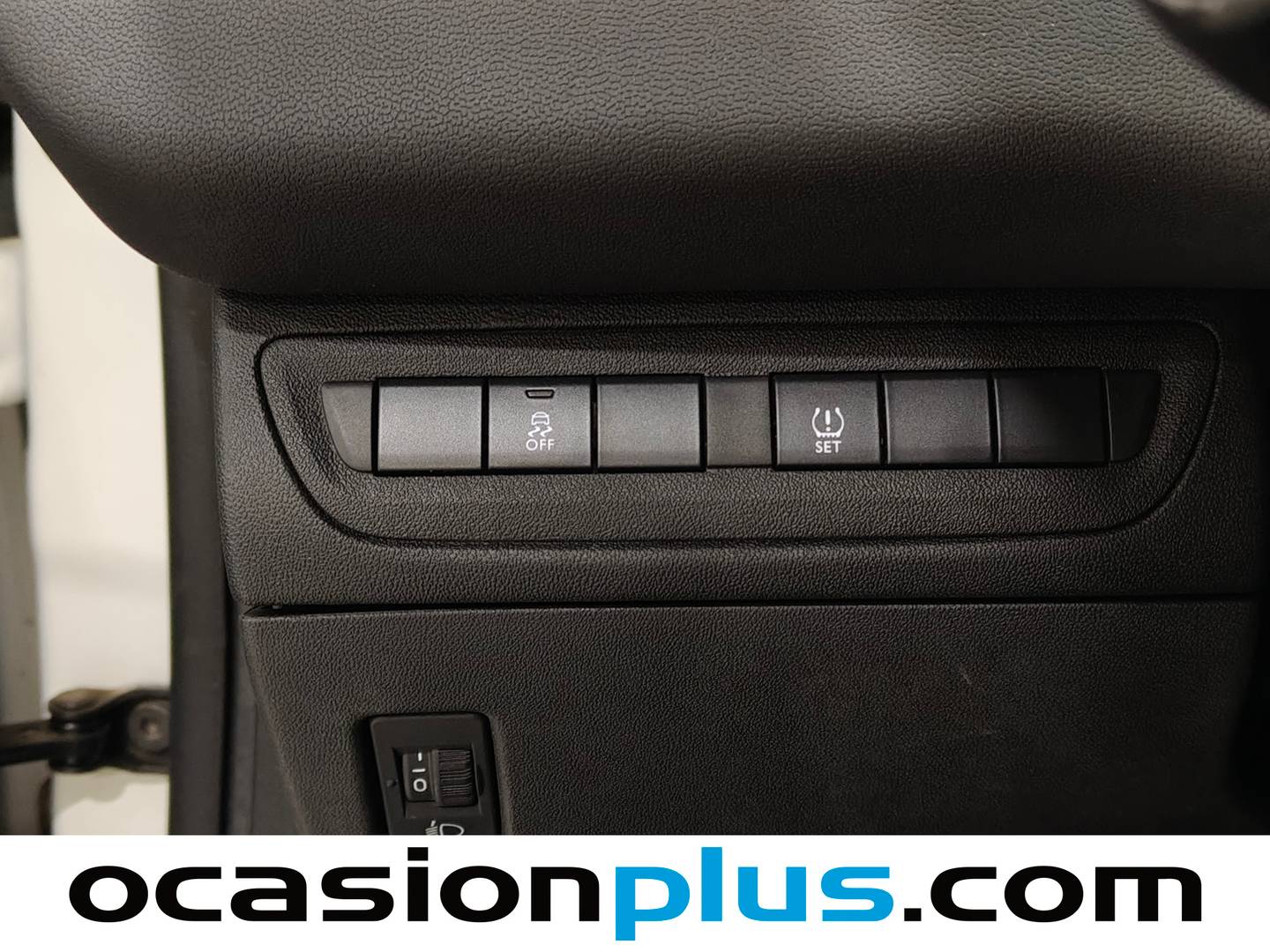 Acabados Peugeot 208 Peugeot 208 1.2L PureTech Style (82 CV)