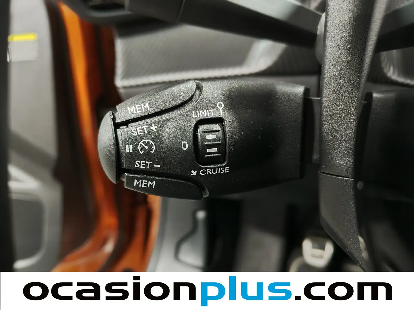 Foto Peugeot 2008 Peugeot 2008 PureTech 130 S&S GT (130 CV)