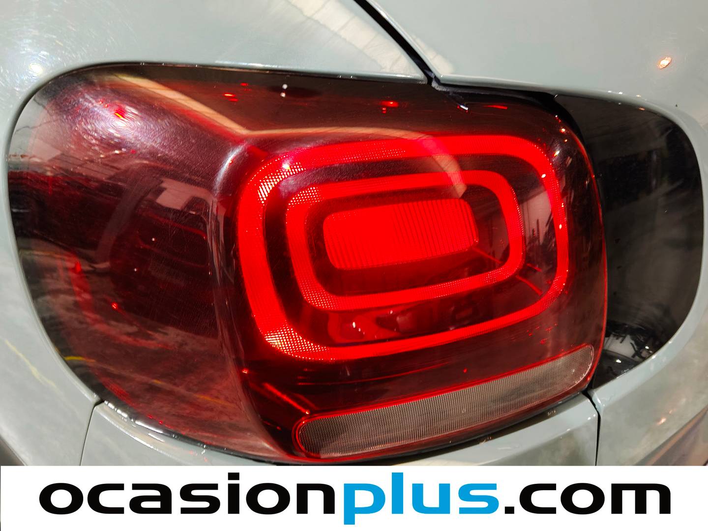 Foto Citroën C3 Aircross Citroën C3 Aircross PureTech 130 S&S Shine EAT6 96 kW (131 CV)