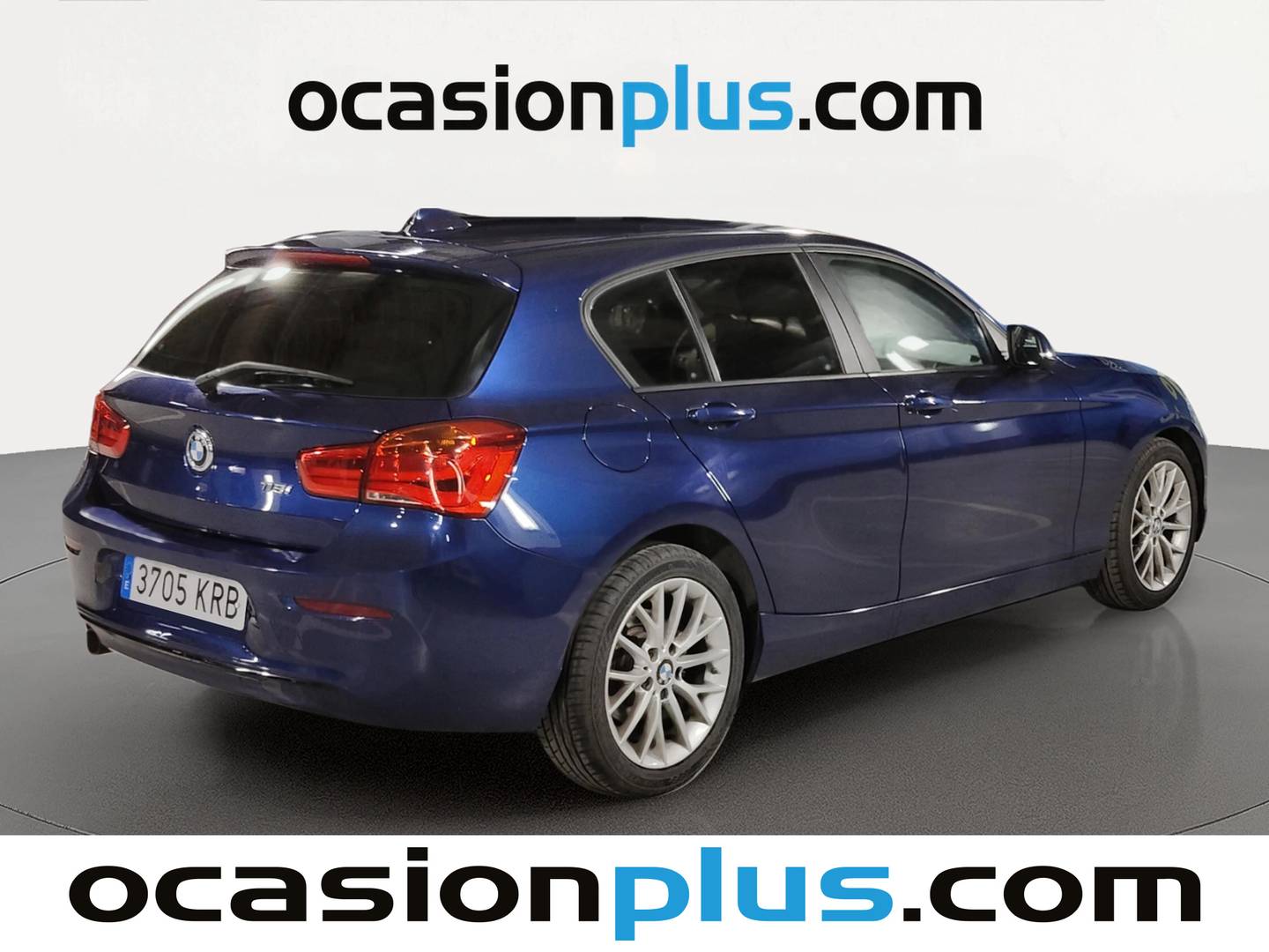 Foto trasera BMW Serie 1 BMW Serie 1 118i (136 CV) derecha