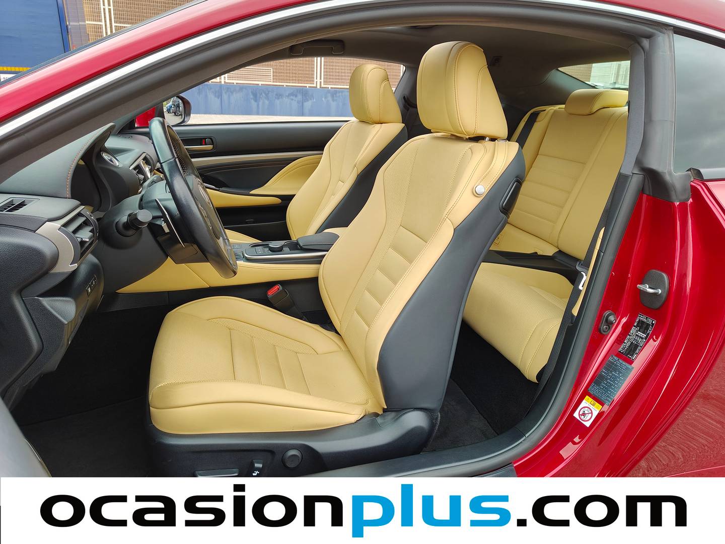 Foto asientos delanteros Lexus RC Lexus RC 300h Executive (223 CV)