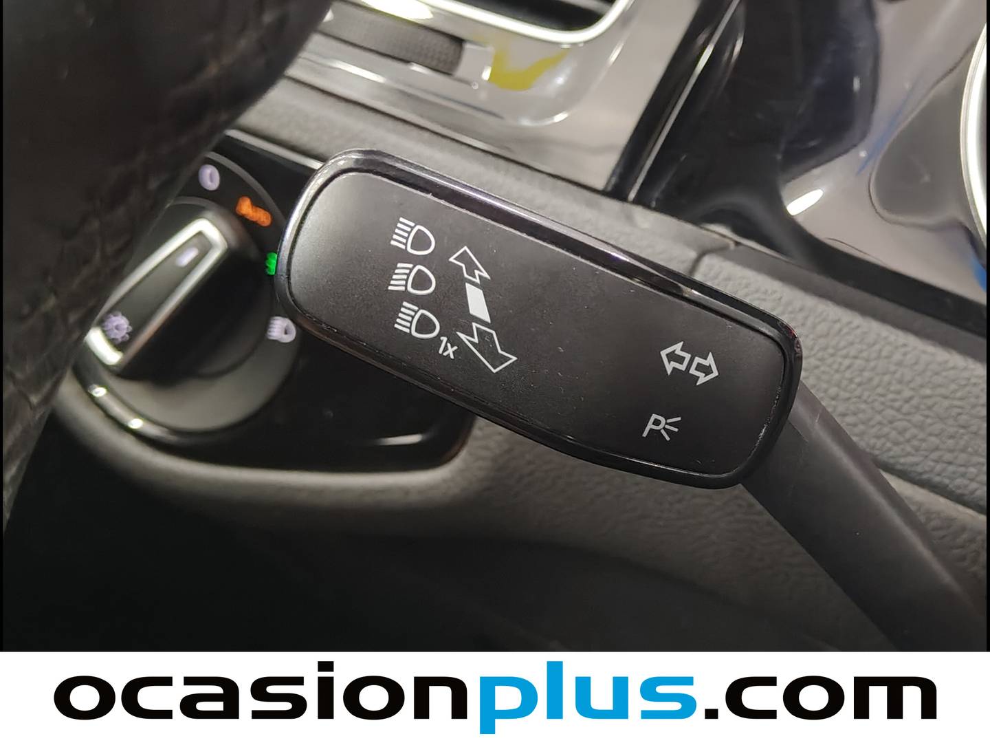 Volkswagen Golf Volkswagen Golf Sport 1.6 TDI BMT (110 CV) DSG Pack R-Line seminuevo