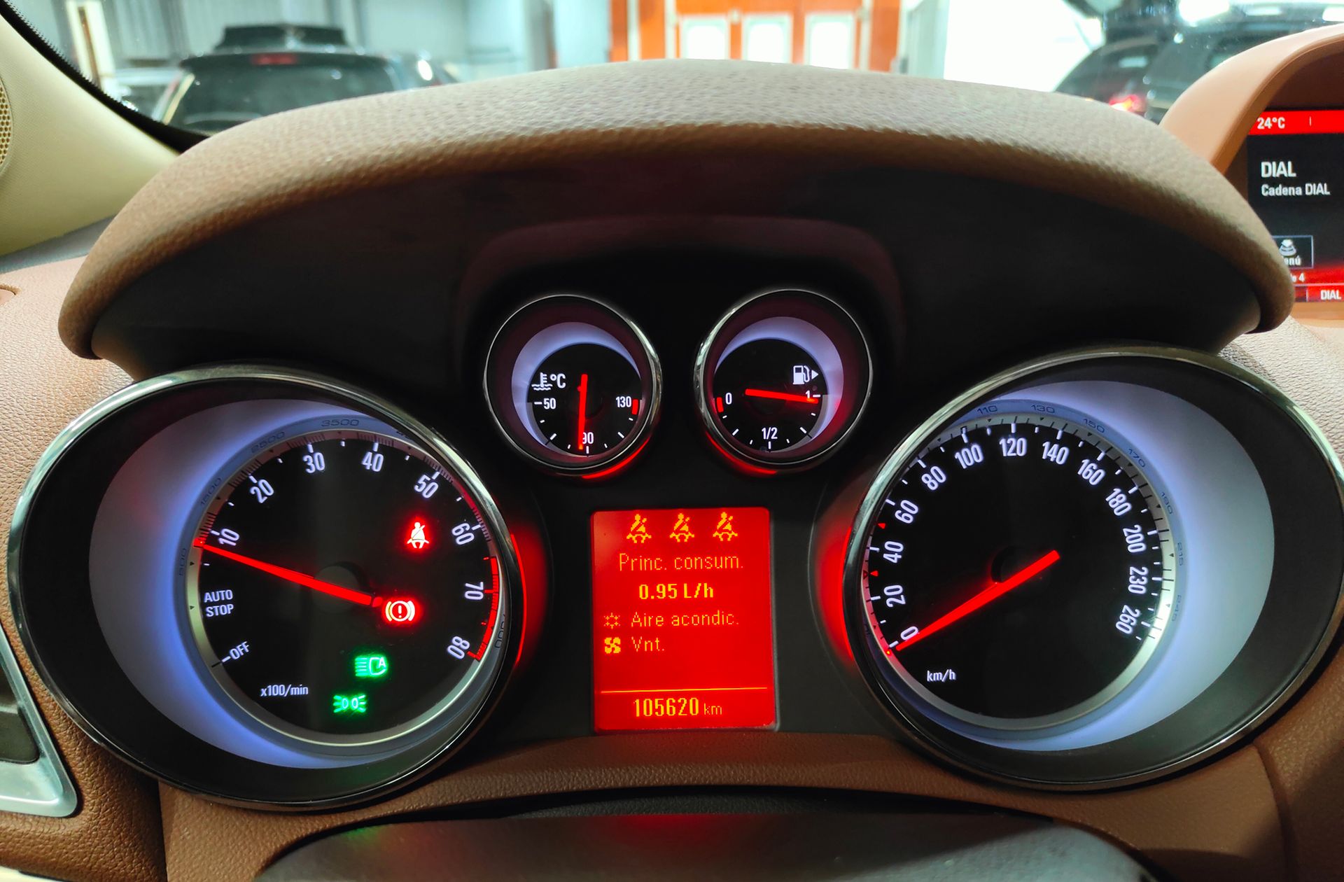 Opel Mokka 1.4 Turbo Excellence 4x2 - foto 23