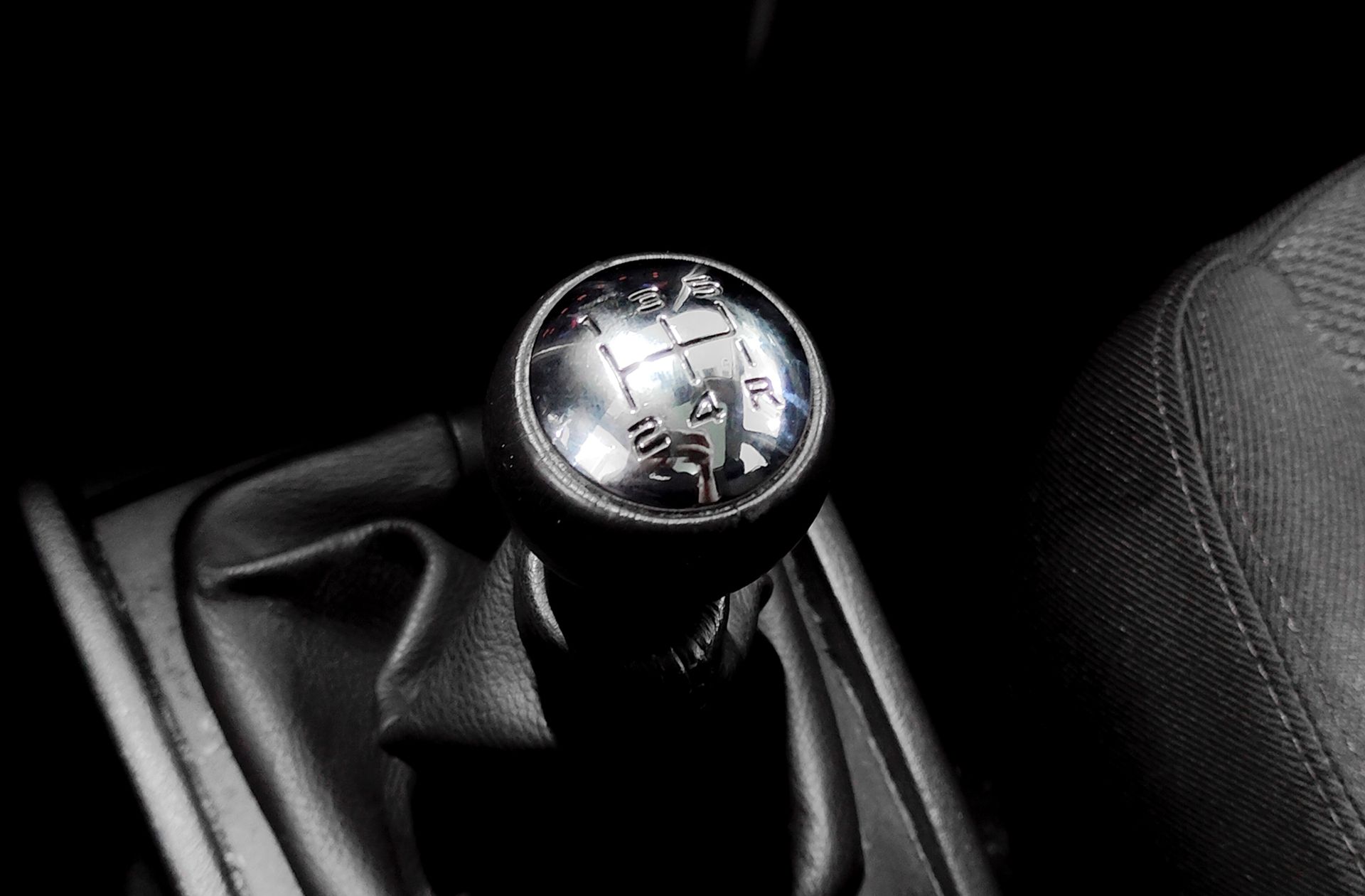 Peugeot 207 SW 1.6 HDi Sport - foto 6