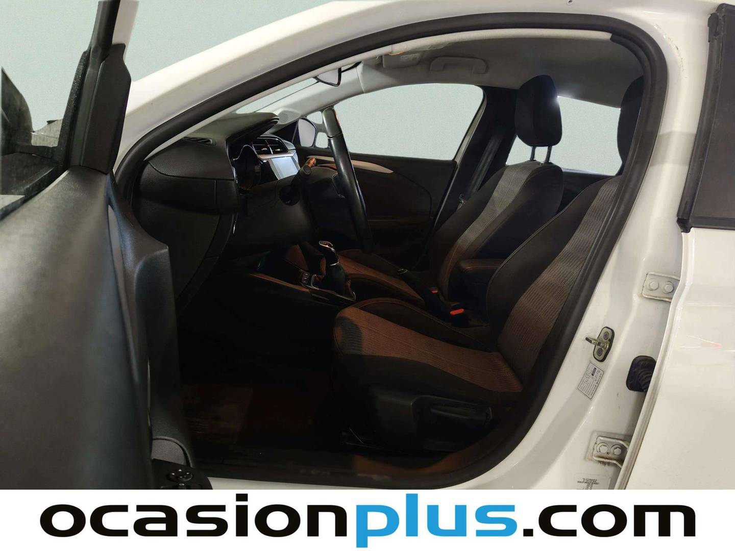 Foto asientos delanteros Opel Corsa Opel Corsa 1.2 XEL Edition (75 CV)